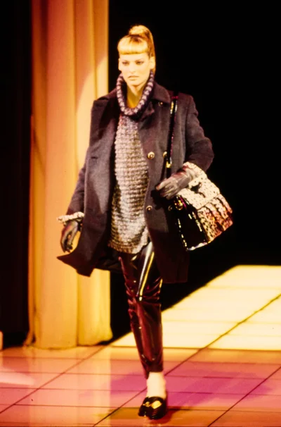 Look 25
